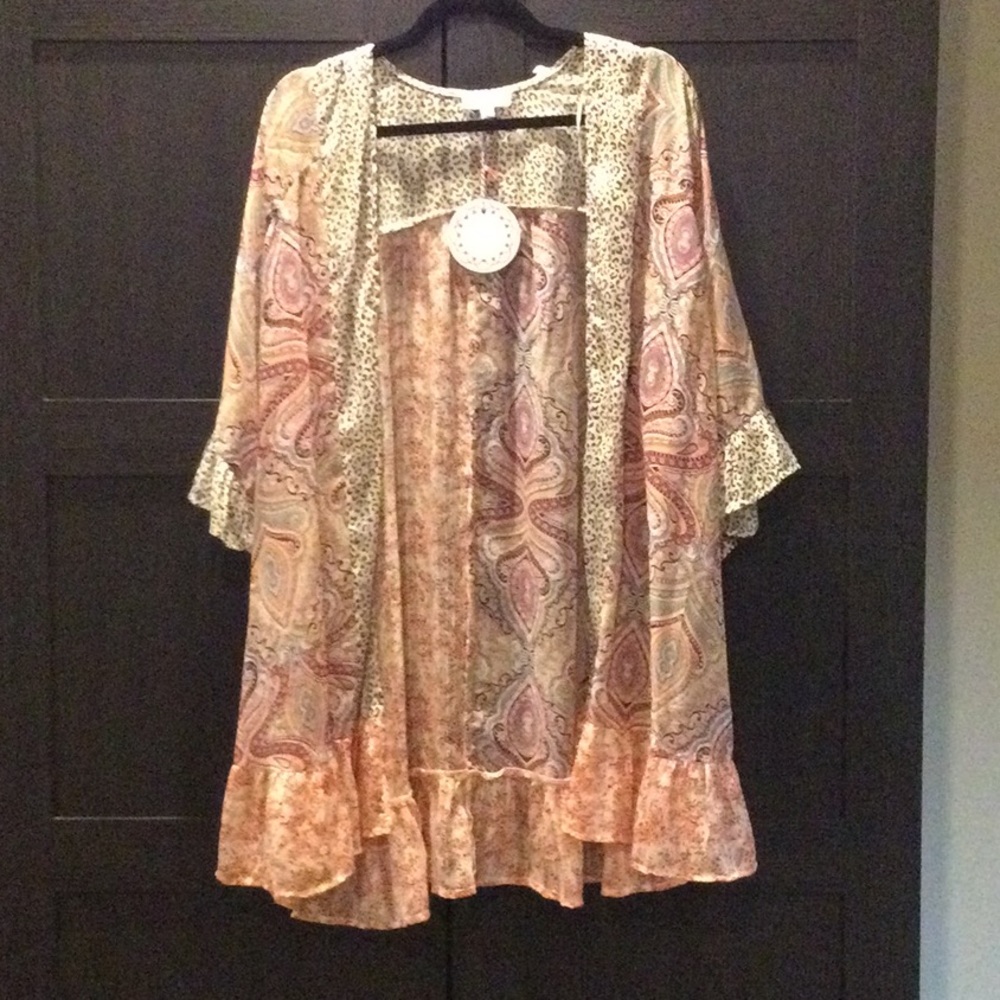 NWT Umgee Peach/Pink Paisley, Leopard Spot & Floral Kimono